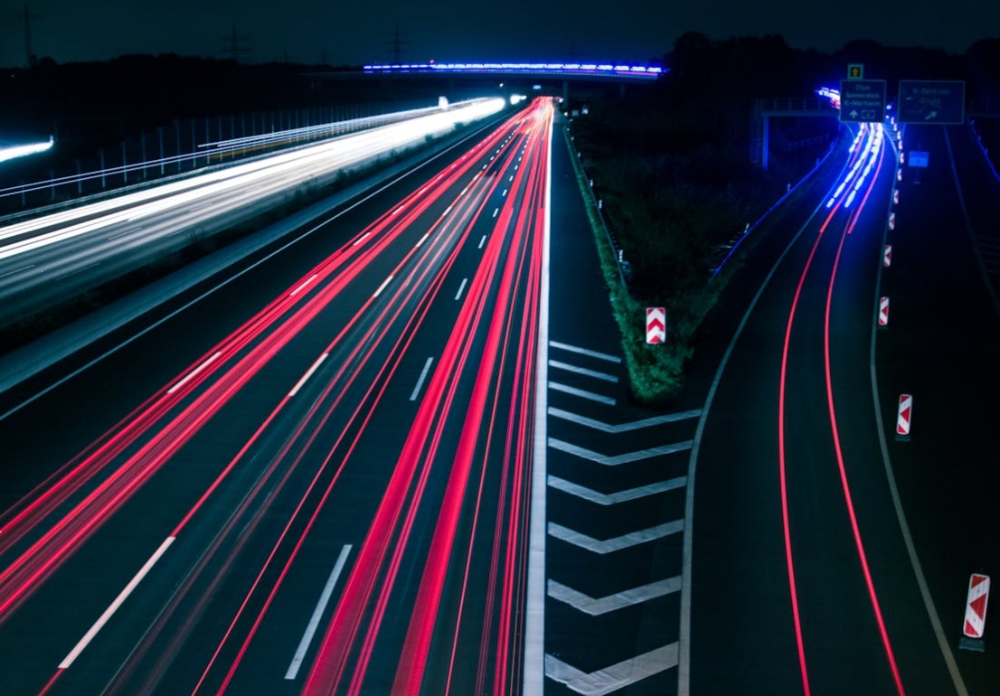 Ulica Mireckiego na prawie 200 metrach zamknięta dla ruchu w związku z układaniem nowej nawierzchni